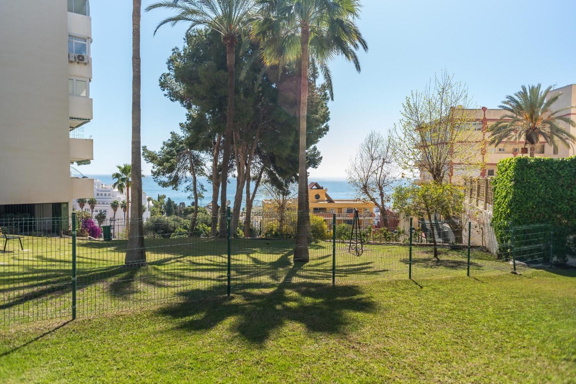 Torremolinos Yellow Fabuloso Andra Εξωτερικό φωτογραφία